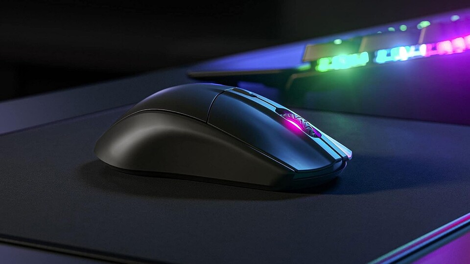 Nie wieder Akku leer: Die reaktive Prismenbeleuchtung warnt euch rechtzeitig bei niedrigem Akkustand.