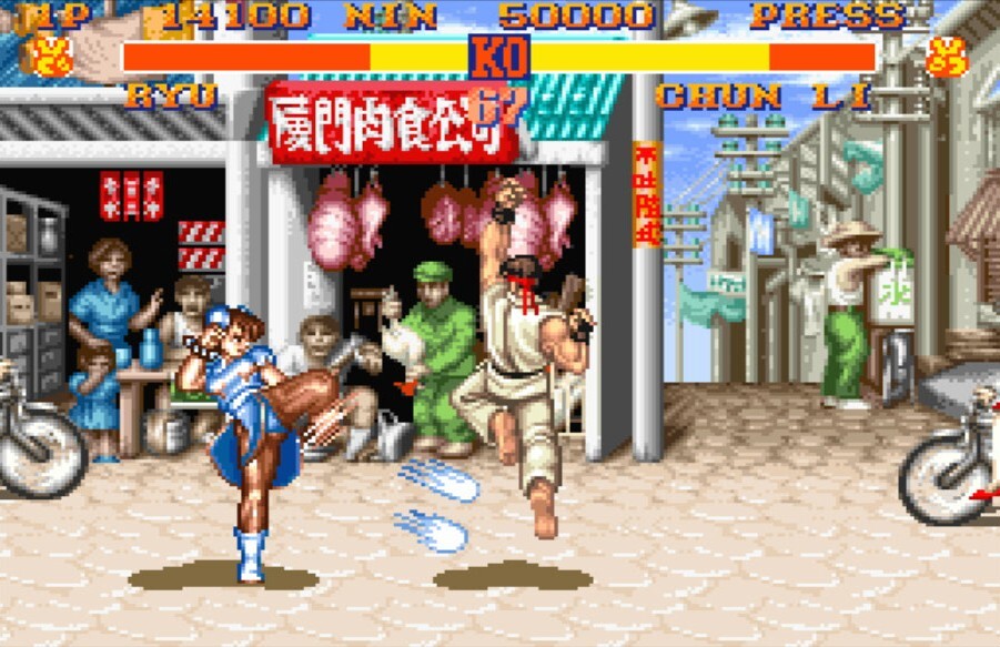 Anyone who is now of a certain age can simply take out their midlife crisis on Ryu or Chun-Li. It's best to have a friend on the second stick.