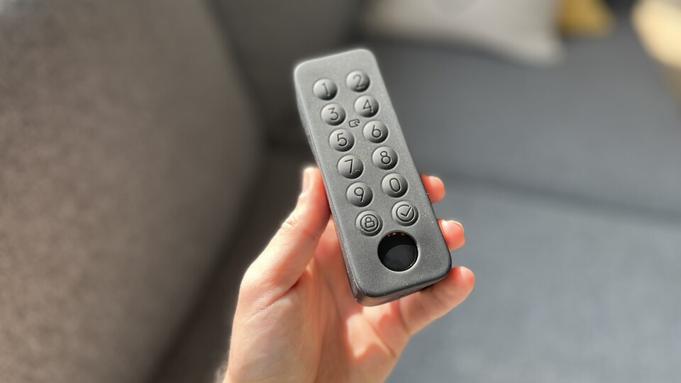 Das Tastenbedienfeld (Keypad) reagiert ebenfalls ohne Verzögerungen.