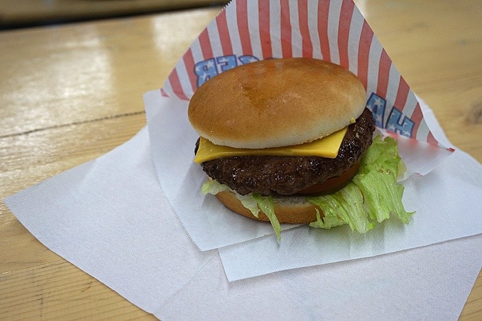 Sind wir hier im Miniatur-Burger-Wunderland? Wenn das mein Präsident wüsste!