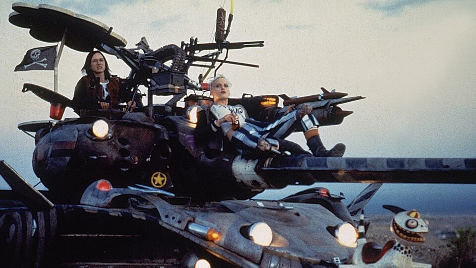 Lori Petty als Tank Girl in der ersten Comic-Verfilmung von 1995.