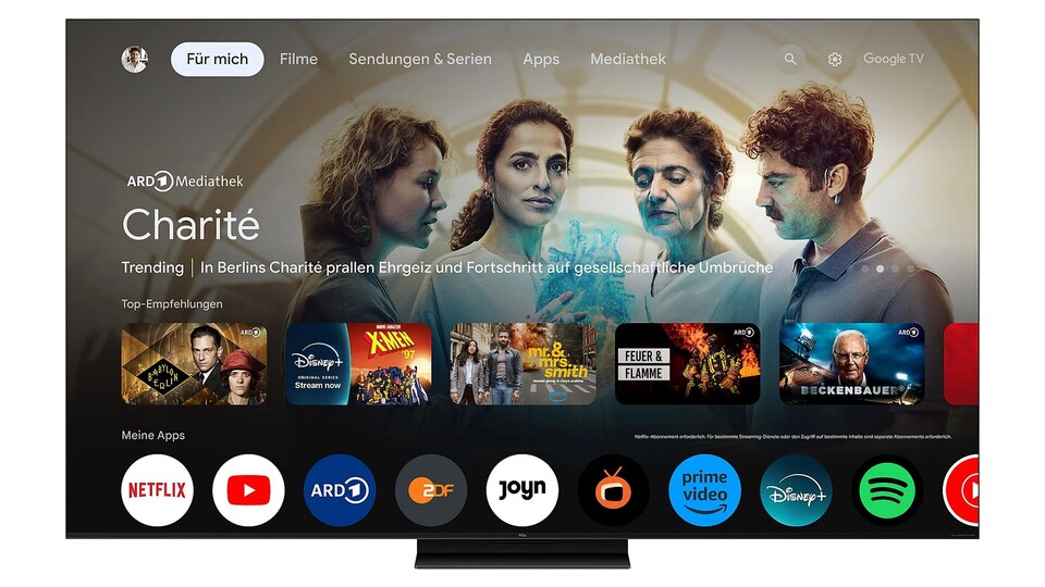 TCL verwendet bei den Fernsehern Google-TV als Oberfläche. Auch dort bekommt ihr natürlich alle wichtigen Apps - von ARD über Netflix bis hin zu TikTok.