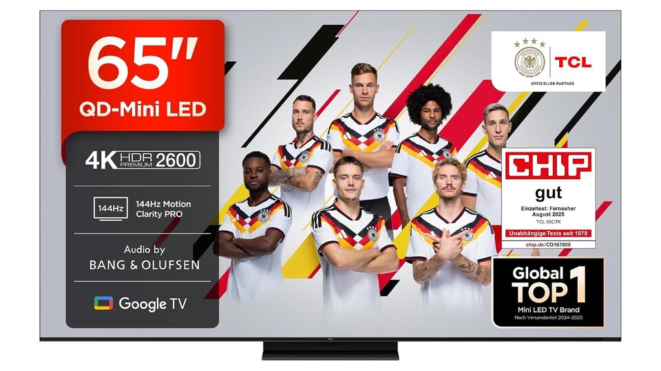 Fußballübertragung in 4K auf dem TCL 65C7K – Der verbaute AiPQ-Prozessor garantiert euch Hammer-Bildqualität bei der nahenden WM 2026.