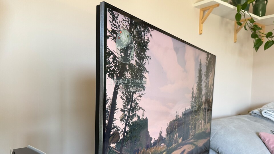 Die größte Schwäche des TCL Q7C: die Blickwinkelstabilität. (Bild: Patrick S. - GameStar Tech)