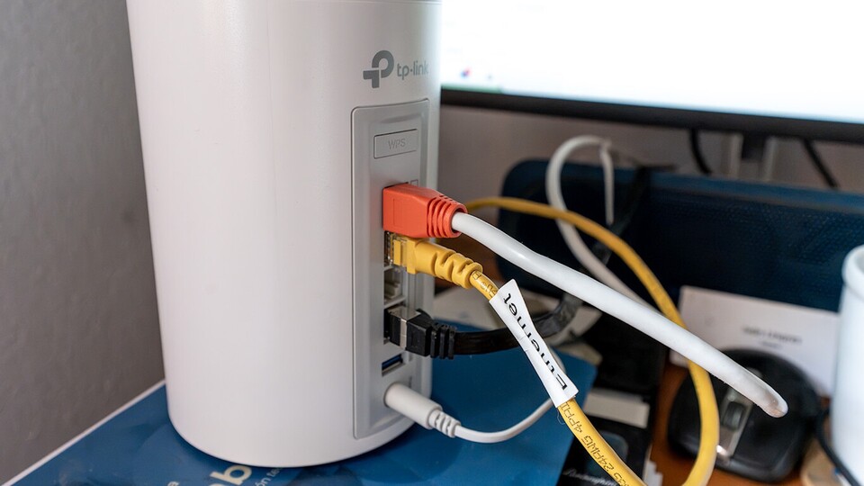 Ein im Büro installierter Knoten, an dem ich drei Computer über Ethernet anschließe. (Bildquelle: Xataka)