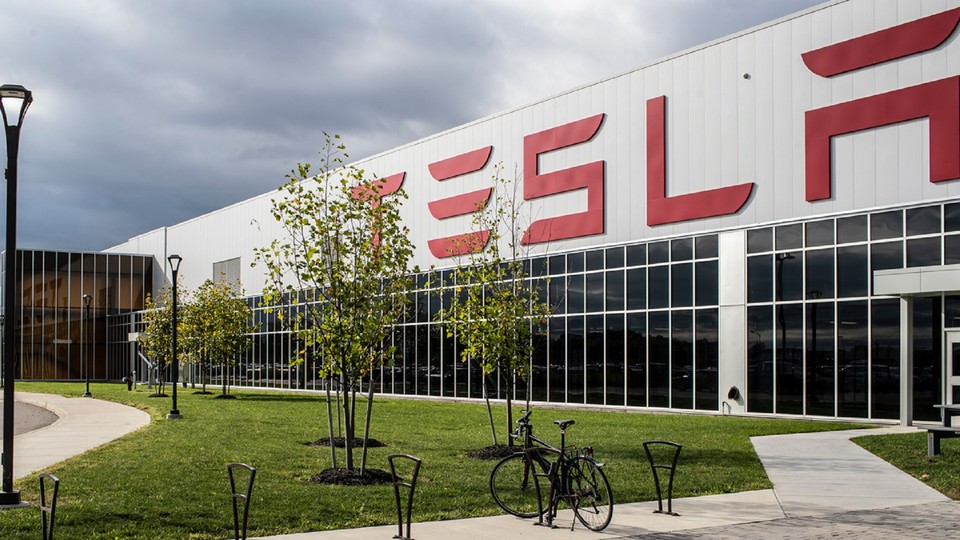 Eine solche Gigafactory will Tesla in der Nähe von Berlin errichten (Bild: Tesla.com)