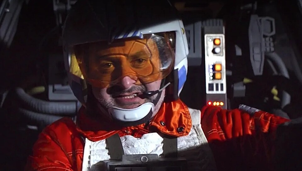 Star-Wars-Fans kennen Dave Filoni nicht nur von hinter der Kamera: In The Mandalorian wurde der neue Lucasfilm-CCO sogar selbst Bestandteil des Krieg-der-Sterne-Universums. Bildquelle: DisneyLucasfilm