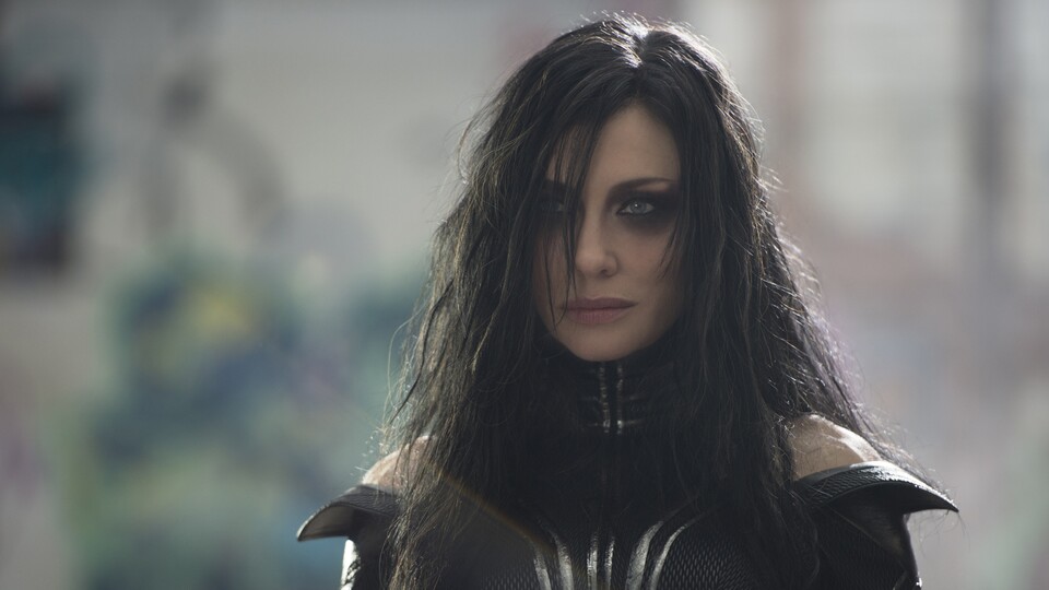 Hela ist die erstgeborene Tochter von Odin und hat einen unstillbaren Durst nach Macht und Eroberung. Bildquelle: Marvel StudiosDisney