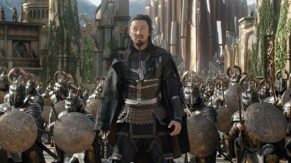 Fun Fact: Hogun kommt ursprünglich gar nicht aus Asgard, sondern aus dem benachbarten Reich Vanaheim. Bildquelle: DisneyMarvel Studios