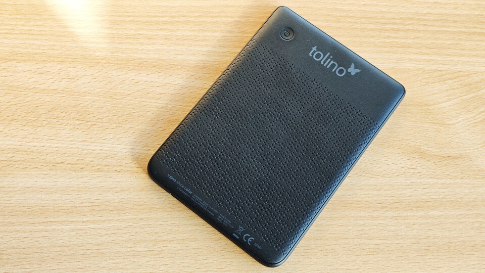 Die Rückseite ist geriffelt und schön griffig. (Bildquelle: Duy Linh DinhGameStar Tech)