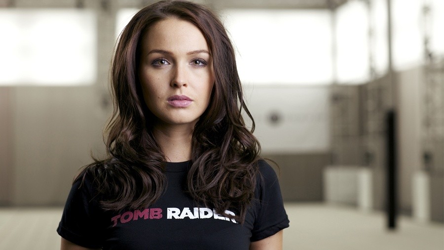 Camilla Luddington spricht und spielt Lara Croft im neuen Tomb Raider.