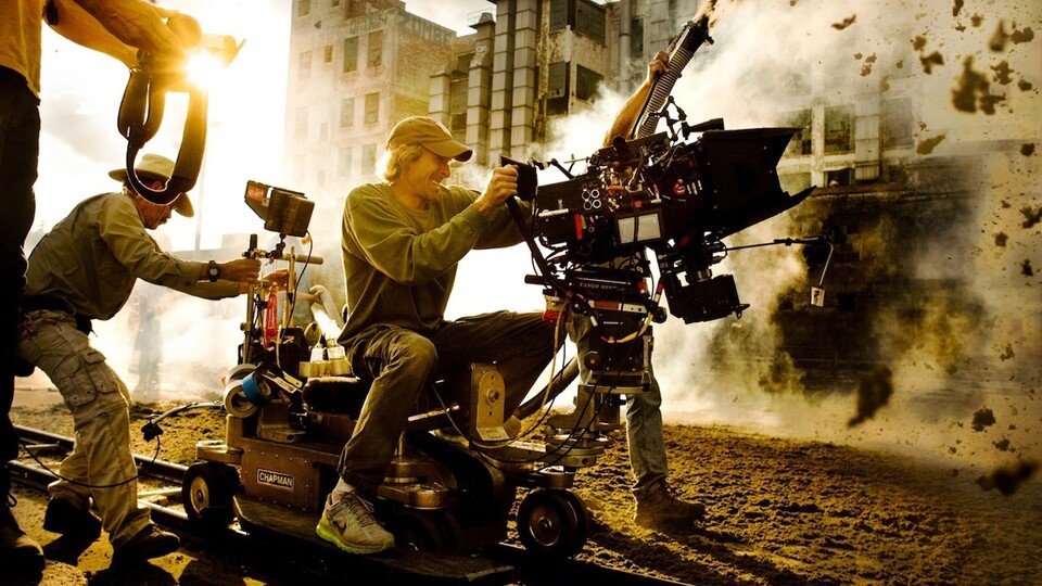 Actionspezialist und Transformers-Macher Michael Bay soll den Lobo-Film für Warner drehen.
