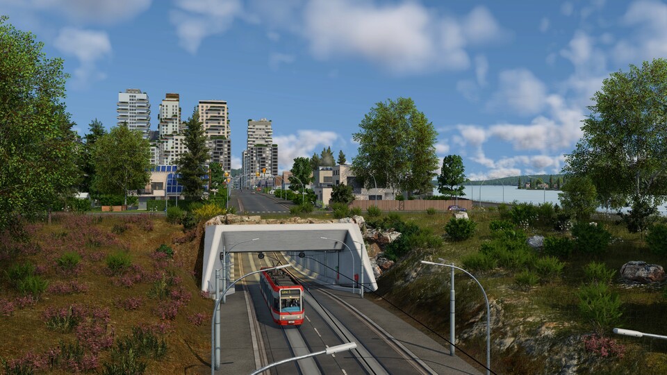 Unterirdischer Straßenbahnverkehr spart oben Platz und senkt den Lärm.
