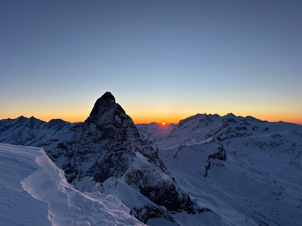 Mission beendet: die Sonne geht auf. (Bildquelle: Angel Fux)