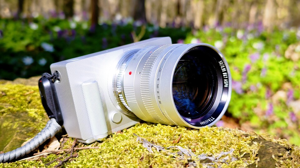 An der Canon-Kamera sah das Objektiv immer etwas fehl am Platz aus. An der Sigma BF sieht es aus wie angegossen. (Bildquelle: Duy Linh DinhGameStar Tech)