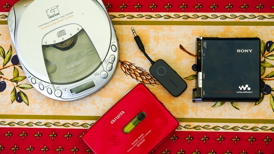 CD, Kassette, Minidisc und Co. – das Teil funktioniert mit allem, das einen Kopfhörerausgang hat. (Bildquelle: GameStar Tech)