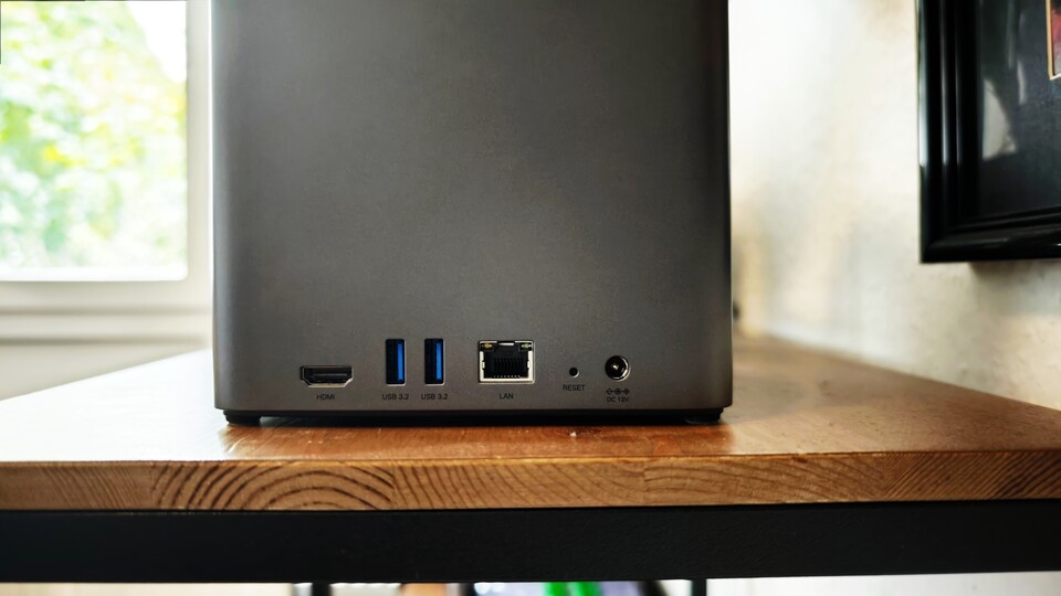 Sollte euer NAS-System über einen schnellen 2,5-GbE-Port verfügen, geht das Übertragen von Daten ruckzuck. (Bildquelle: Duy Linh DinhGameStar Tech)