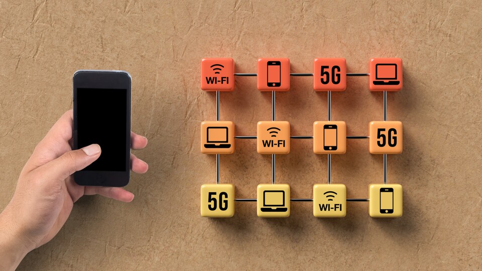 Treffen sich zu viele Netzwerke, können diese sich gegenseitig stören. (Bild: fotogestoeber - adobe.stock.com)