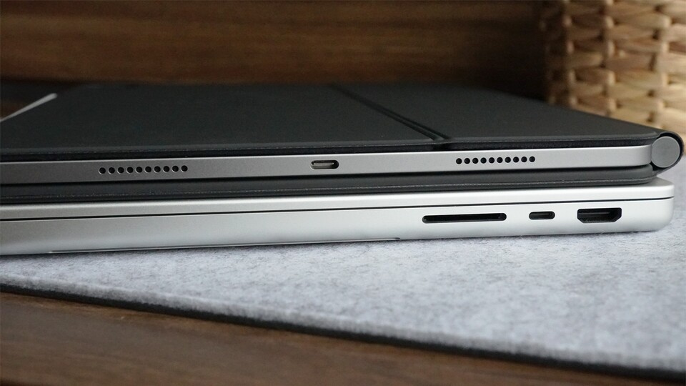 Mit Tastatur kann das iPad Pro so dick wie ein 14-Zoll-MacBook sein.