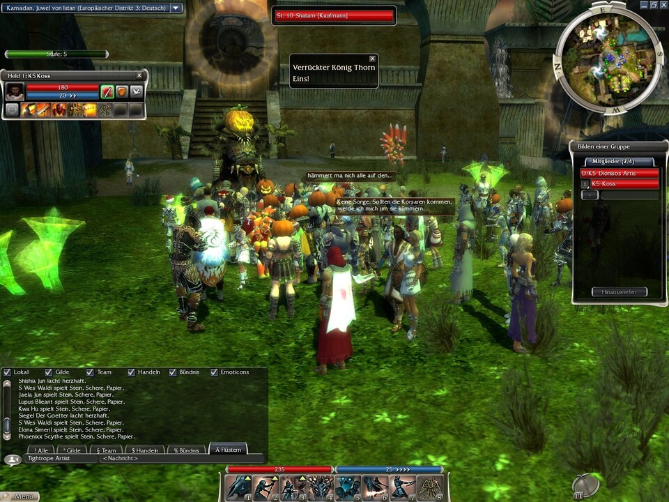 In Gilden und Gruppen unterhalten sich Online-Spieler über Chatfenster oder per Headset (Guild Wars).