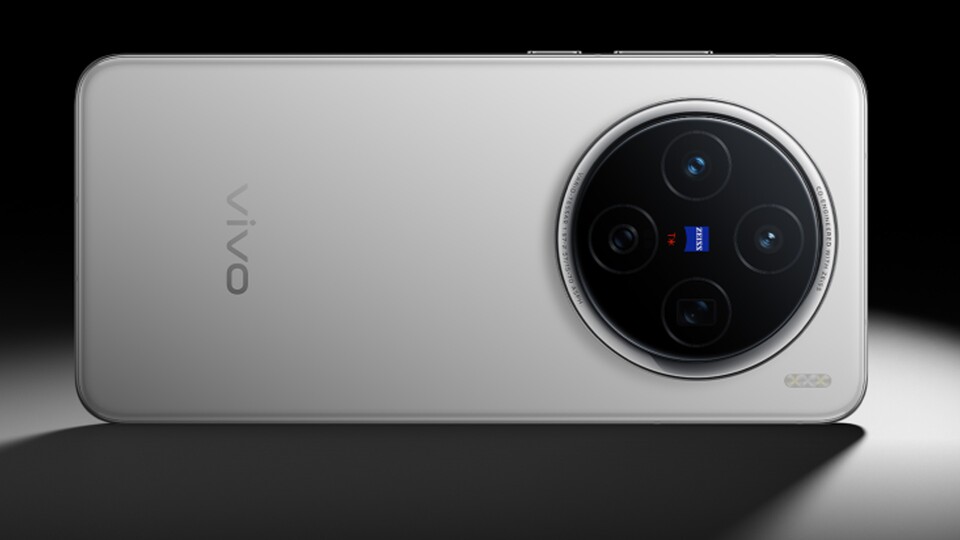 Smartphones von chinesischen Herstellern wie das Vivo X200 Ultra zeichnen sich meistens durch eine starke Triple-Kamera aus. (Bild: Vivo)