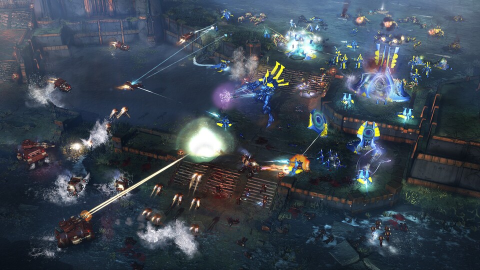 Neben den Space Marines der Blood Ravens spielt ihr im dritten Warhammer 40.000: Dawn of War-Teil auch Orks und Eldar in der Kampagne.