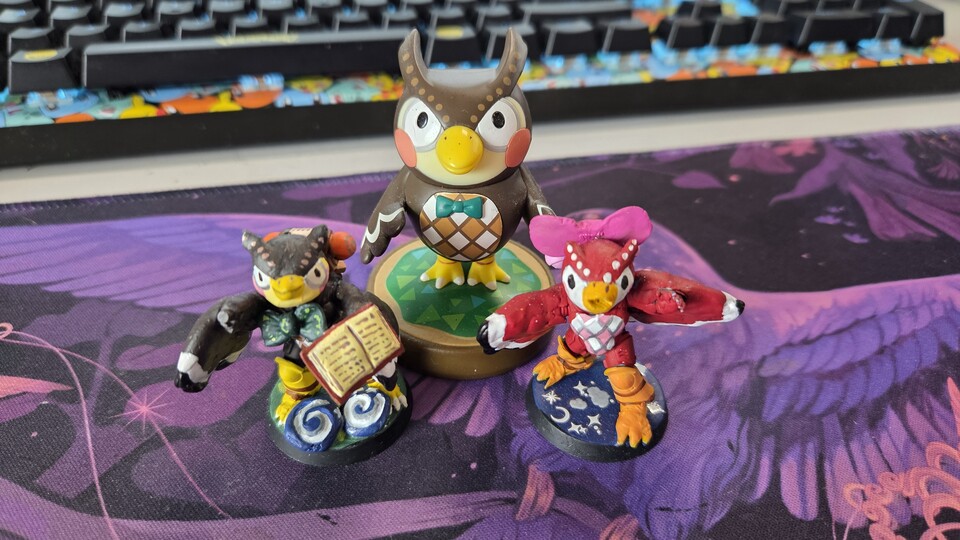 Mini-Eugen und Mini-Eufemia zusammen mit der Amiibo-Version.