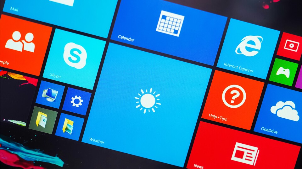 Live-Kacheln wurden schon in Windows 8 kontrovers diskutiert. Nun könnte es ein Comeback geben. (Anghi - Adobe Stock)