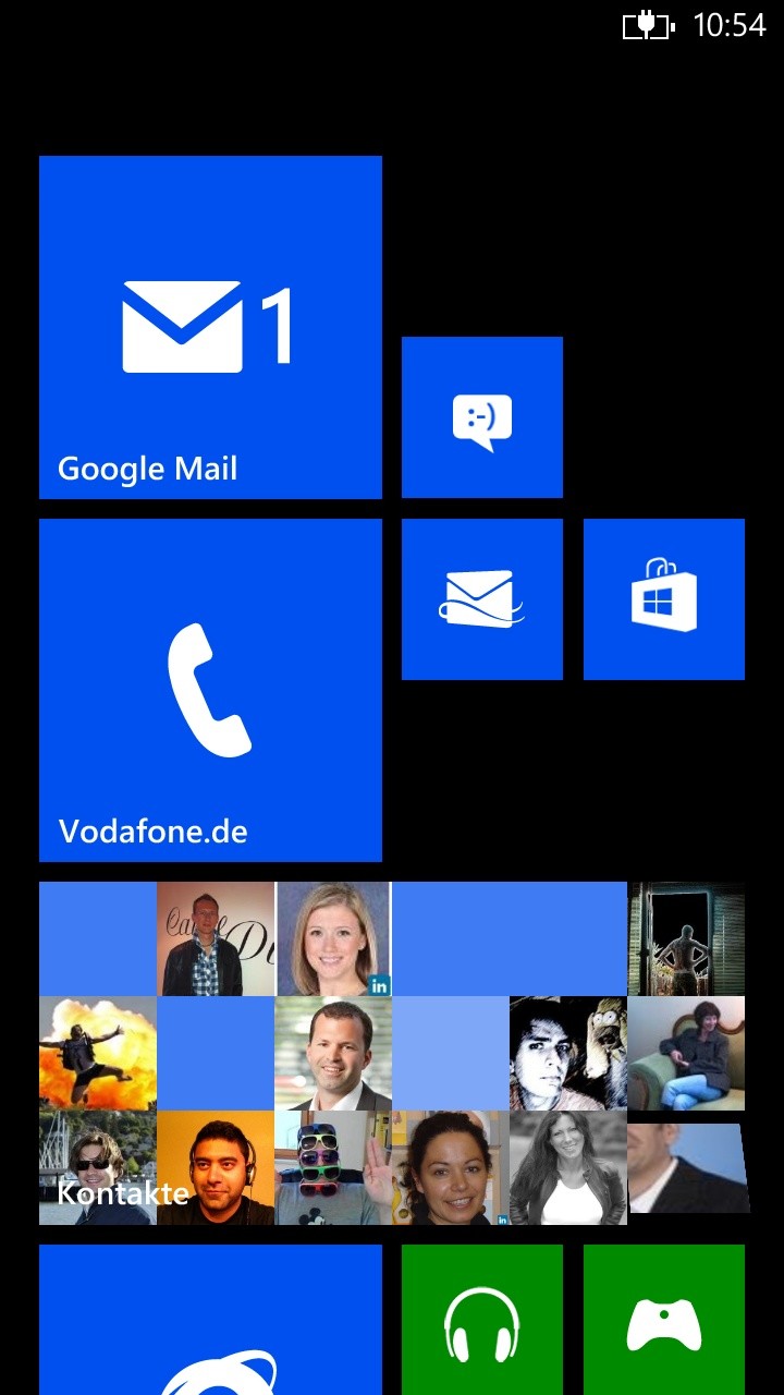 Der Startbildschirm von Windows Phone 8 lässt sich nun besser als zuvor an die eigenen Vorlieben anpasen.