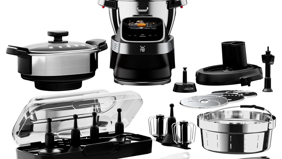 Haufenweise Aufsätze, Messer und Ideen: Da wird sogar der Thermomix TM7 ein bisschen neidisch.