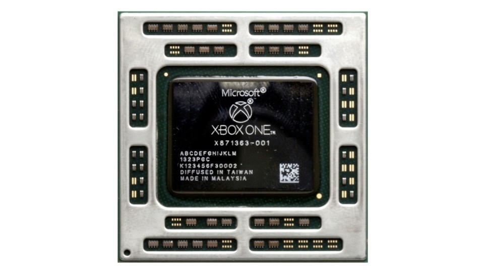 Microsoft nutzt in der Xbox One genau wie Sony in der PlayStation 4 eine APU von AMD, die Prozessor und Grafikeinheit in einem Chip vereint.