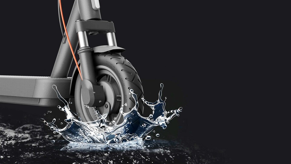 Dank der IPX5-Zertifizierung braucht ihr euch um Pfützen oder Regen keine Sorgen mehr machen.