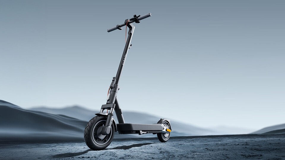 Dank des kraftvollen Heckantriebs sind selbst starke Steigungen kein Problem für den E-Scooter.