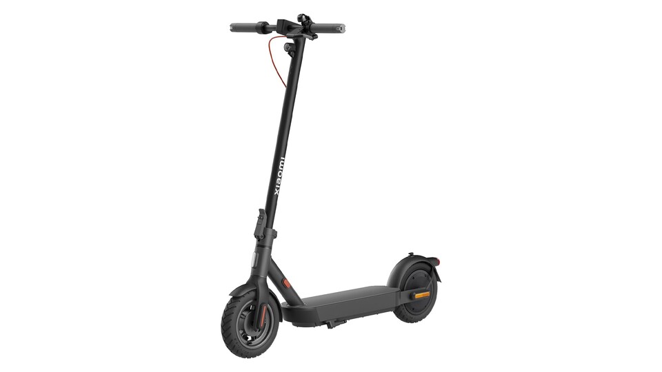 Jederzeit flexibel und wandlungsfähig: Der Xiaomi Electric Scooter 4 Pro lässt sich in nur drei Sekunden zusammenfalten.