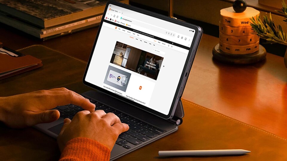 Notebook-Ersatz: Kristallklare 3.2K Auflösung und 144Hz Bildwiederholrate machen das Xiaomi Pad 8 ideal für Office und Gaming.