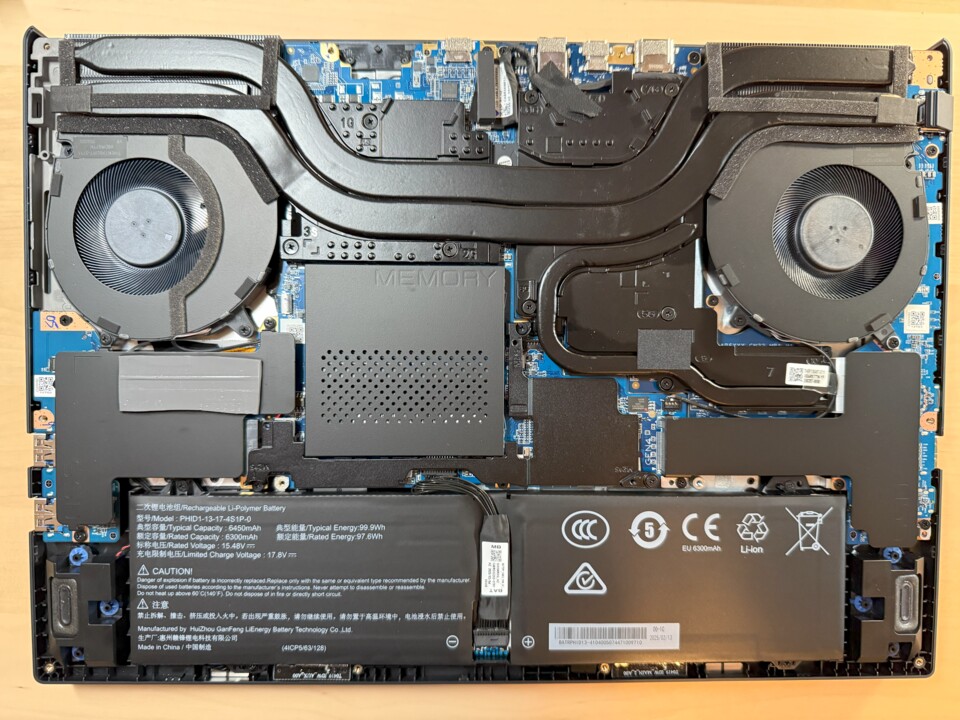 Die regelmäßige Reinigung der Lüfter ist bei einem Notebook für einen stabilen Betrieb von essenzieller Bedeutung.