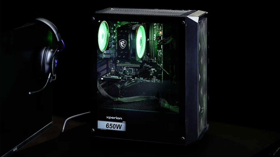 Nicht nur stark, sondern auch schick: der XPERION Styx Desktop-PC.