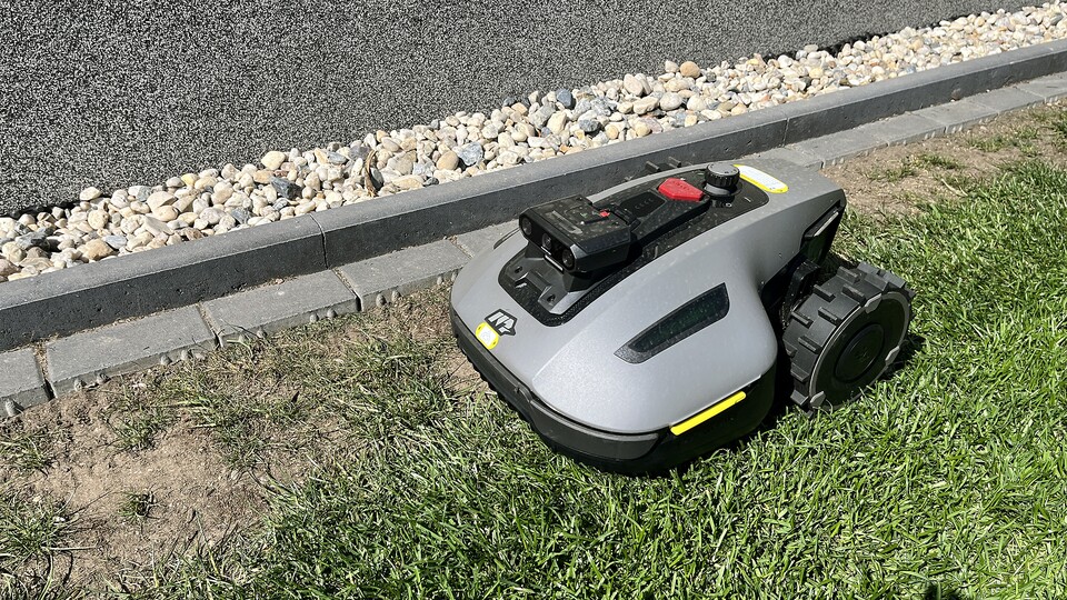 Abgestorbenen Rasen erkennt der Mähroboter nicht als Mähfläche – und berücksichtigt sie ggf. nicht bei der automatischen Kartierung.