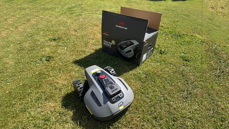 Ich habe lediglich 5 Minuten gebraucht, um das Teil zum Laufen zu bringen. Also ihr müsst ihn wirklich nur auspacken, App herunterladen und dann heißt es Abfahrt!