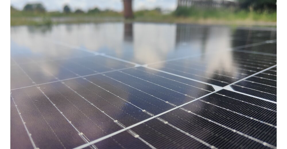 年末まで: バルコニー発電所に対する重要な救済策がまだ存在しない理由
