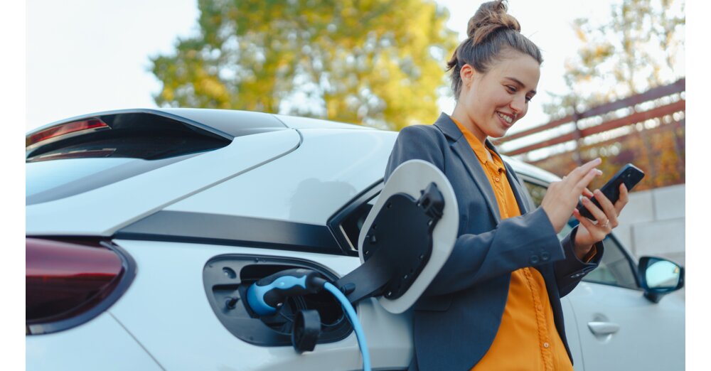電気自動車のバッテリーはどのくらい続きますか？このデバイスを20ユーロで使用すると、自分で読むことができます