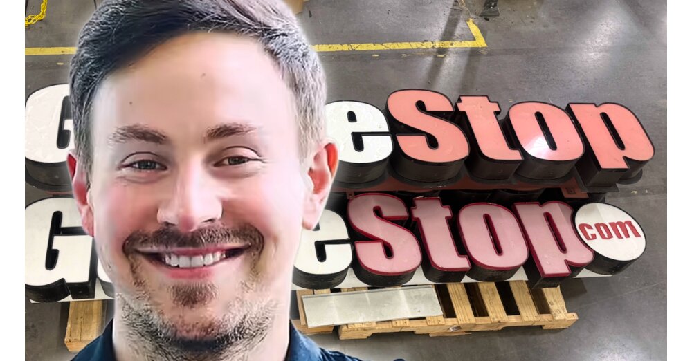 The GameStop boss wants to buy eBay for 56 billion. His financing model: ...