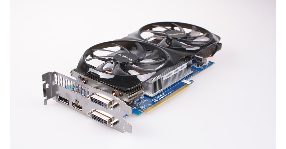 ページ4：ギガバイトGeForce GTX 660 Ti Windforce 