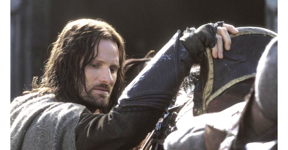 Lord of the Rings: If you look very closely at minute 43:03 in The Return ...