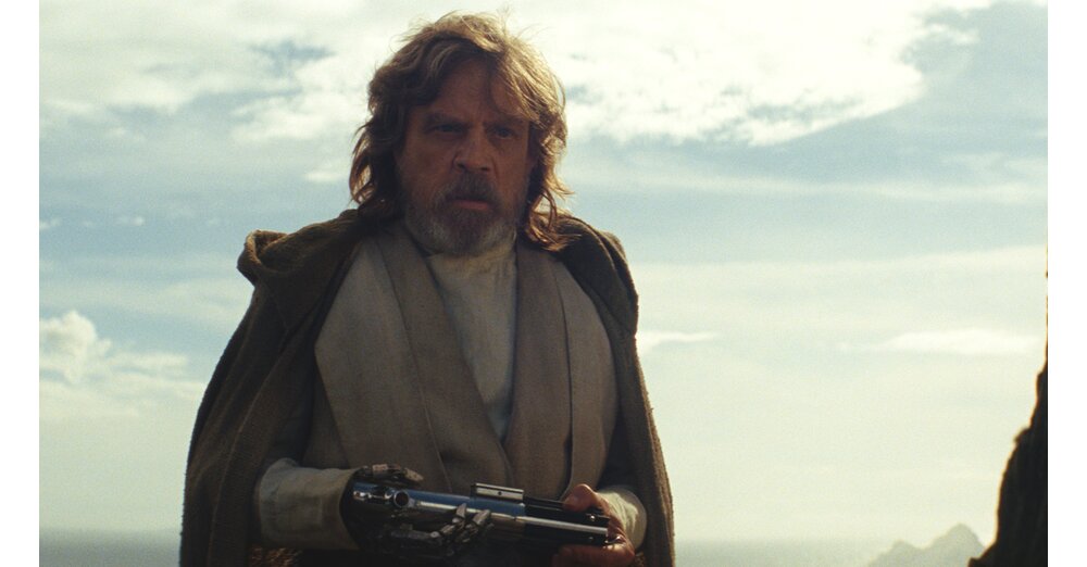 À l'origine, Luke Skywalker était censé s'appeler complètement différemment. 47 ans plus tard, Mark Hamill révèle ce qui a fait changer d'avis George Lucas.