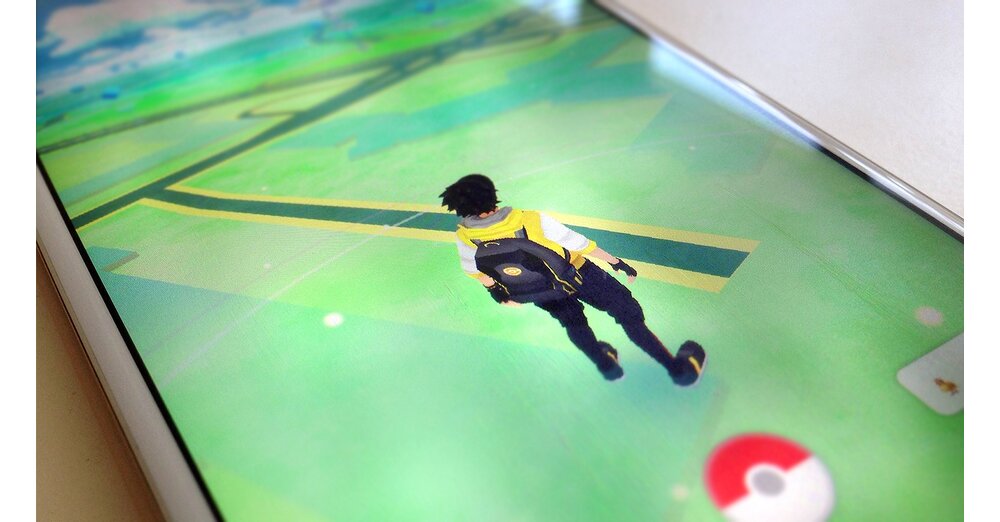 PokémonGo-任天堂はSkyrocketを共有しましょう