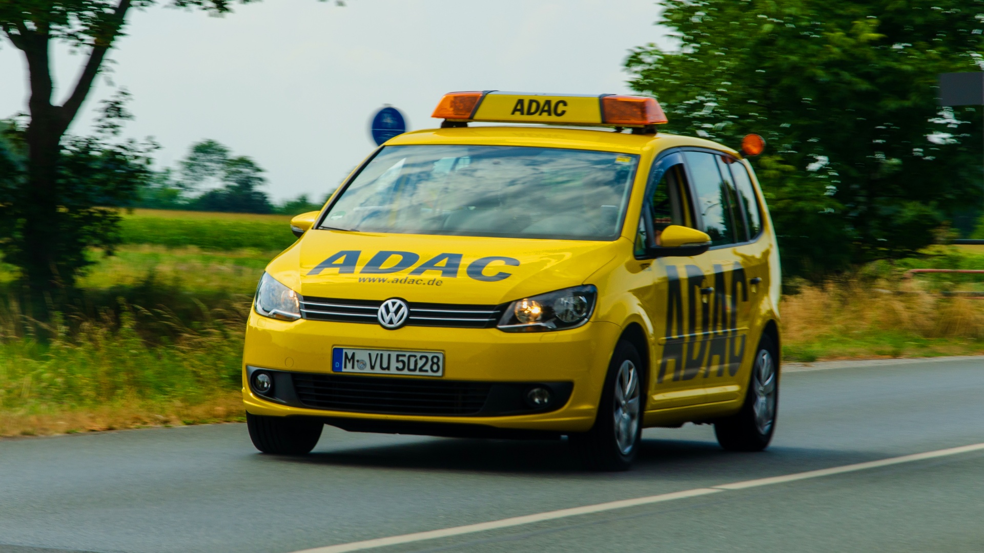 Der ADAC kürt die besten Autos 2024 und in den Top 10 ist nur ein einziger Verbrenner