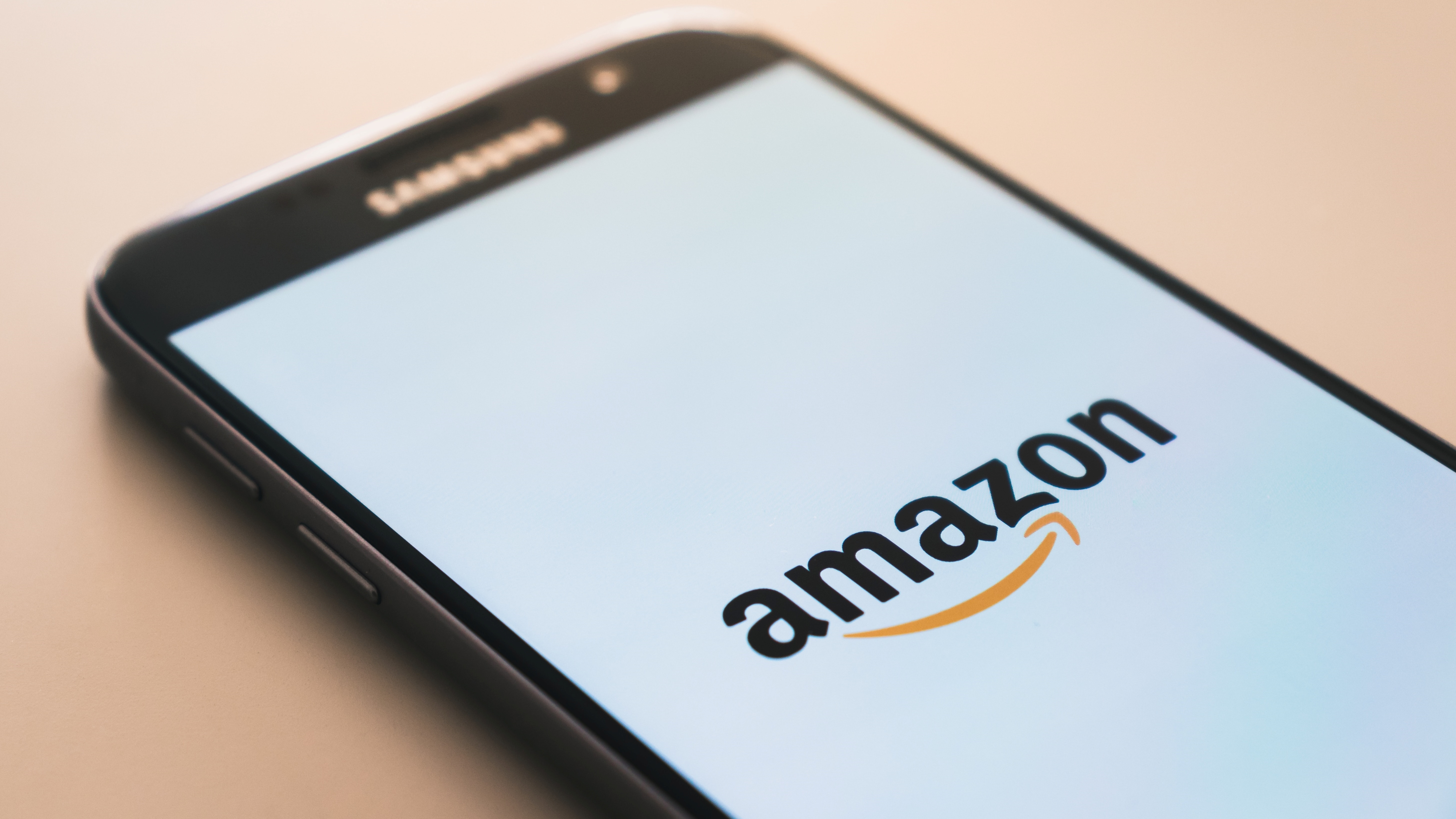 #Auf Amazon gibt es immer mehr irrelevante Anzeigen – und Jeff Bezos soll es angeordnet haben