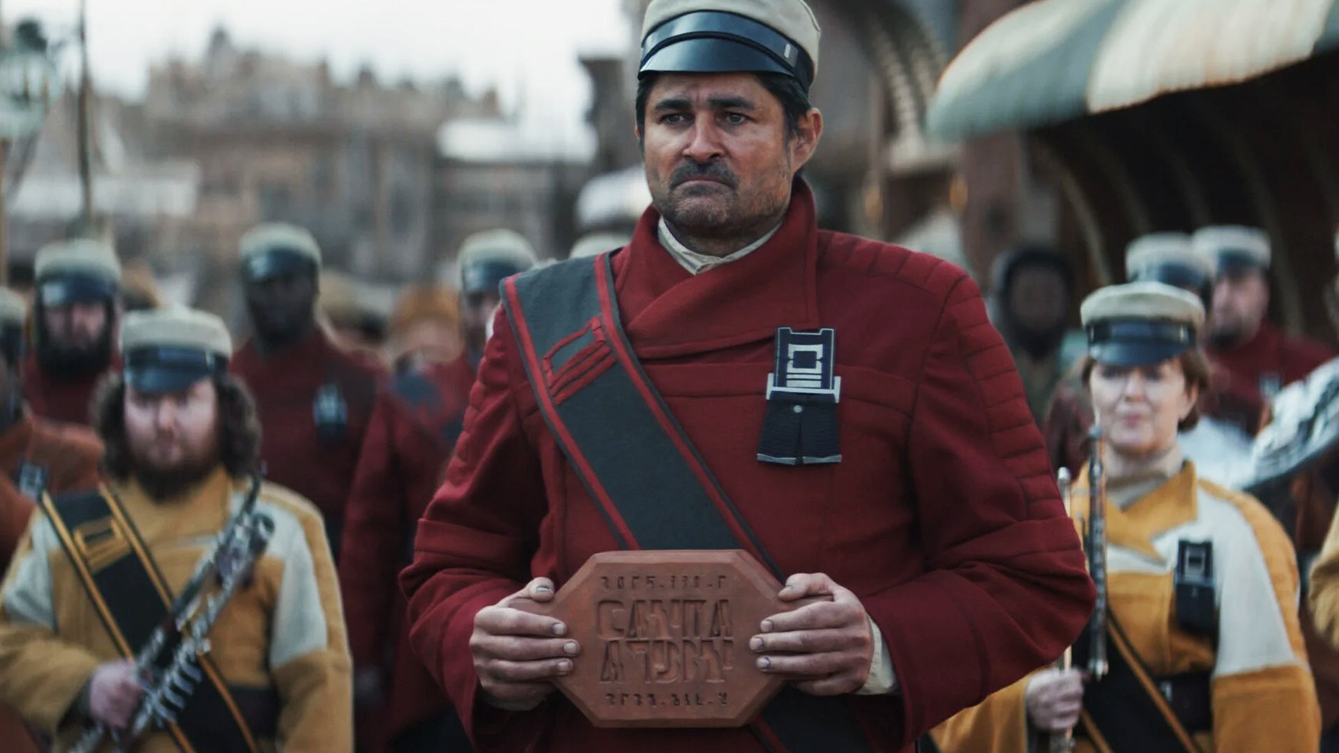 News: House of the Dragon - Habt ihr ihn erkannt? In Staffel 3 tritt ein Fanliebling aus der besten Star-Wars-Serie auf