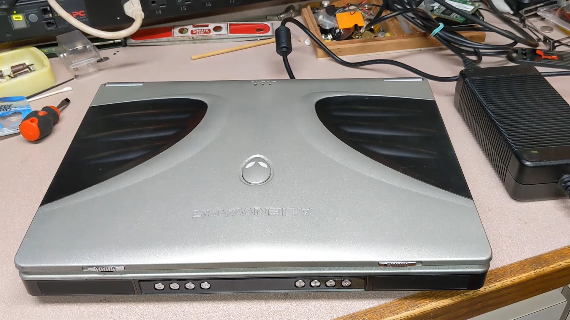 News: PC - «Ich habe vor Zufriedenheit tatsächlich geseufzt» - »Der Master Laptop« hat mehr als 12.000 Hardware-Fans das Wochenende versüßt